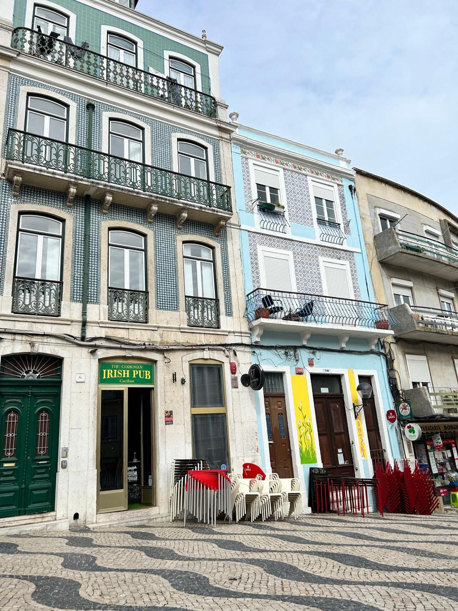 Farol Bed And Breakfast Almada Exteriör bild